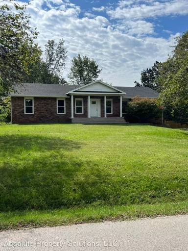 Main picture of 4404 W Weaver Rd