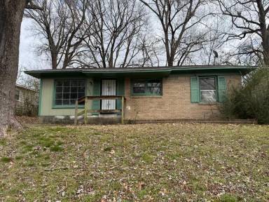 Main picture of 3662 Irma St