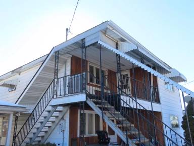 Main picture of 34 E Columbus Ave
