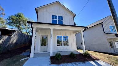 Main picture of 1905 Driftwood Cir