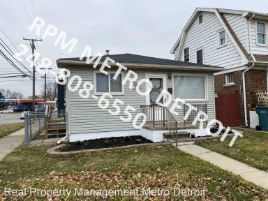 Main picture of 788 Cleophus Pkwy