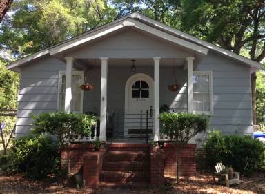 Main picture of 2104 Medway Rd