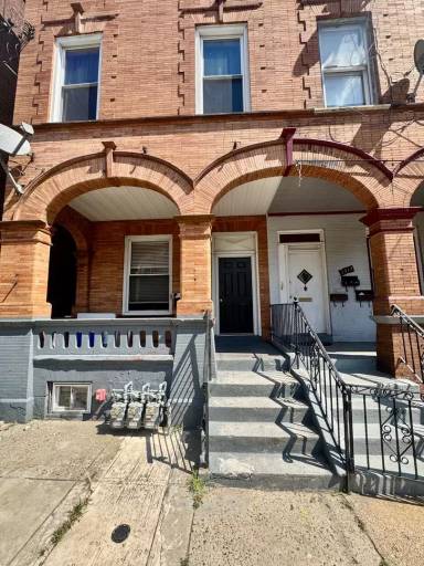 Main picture of 1917 N 32nd St