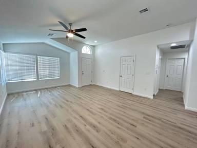 Main picture of 4425 Rodman Dr