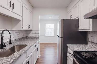 Main picture of 118 Northwood Dr