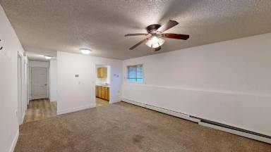 Main picture of 2025 Blueberry St