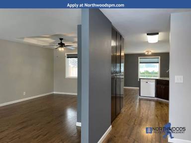 Main picture of 2101 Martin Dr