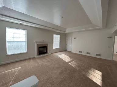 Main picture of 1000 Adams Pointe Blvd