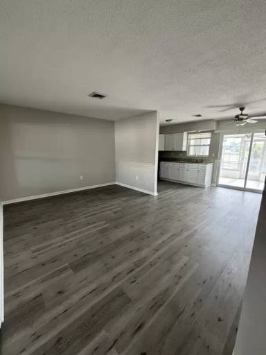 Main picture of 167 Golf Club Ln