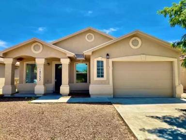 Main picture of 12732 Roberto Nunez Ln