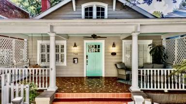 Main picture of 748 Barnett St NE