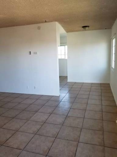 Main picture of 14327 Flallon Ave