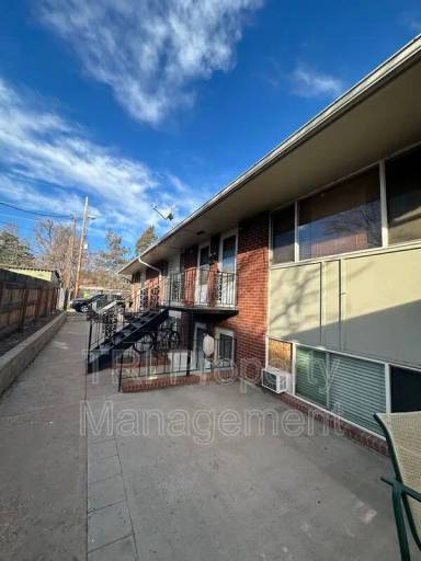 Main picture of 1517 10th Ave
