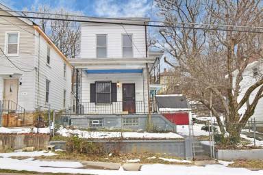 Main picture of 1724 Denham St