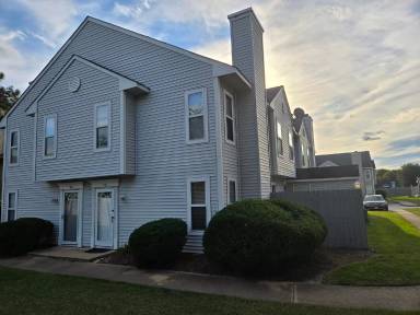 Main picture of 718 Gemstone Ln