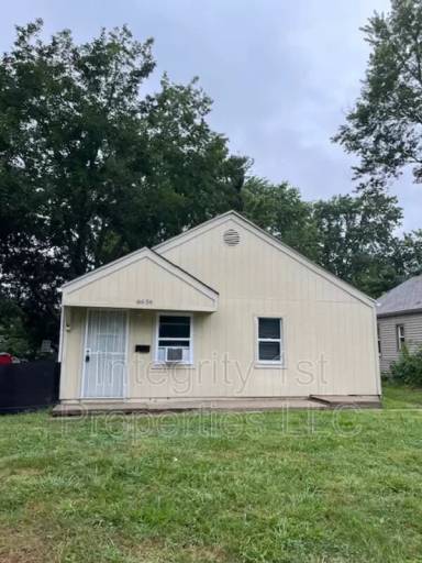 Main picture of 6656 Bales Ave