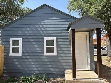 Main picture of 2114 20th St