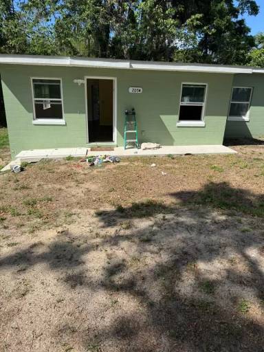 Main picture of 205 Fern Dr