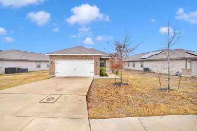 Main picture of 10907 Airmen Dr