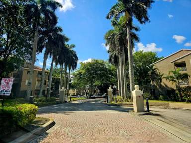 Main picture of 1760 Palm Cove Blvd