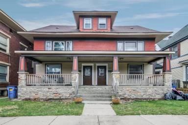 Main picture of 345 Richard Ter SE