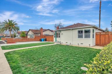 Main picture of 15147 Charmeran Ave