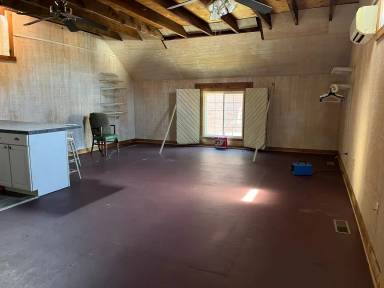 Main picture of 156-158 S Hanover St