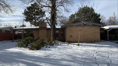 Main picture of 1365 Quentin St