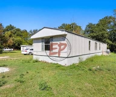 Main picture of 43 Rabbit Run Rd