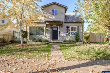 Main picture of 38713 Sawyer St