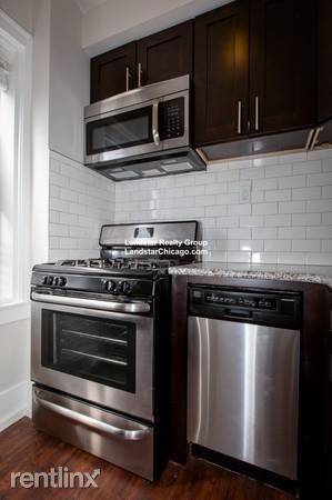 Main picture of 6748 N Ashland Ave