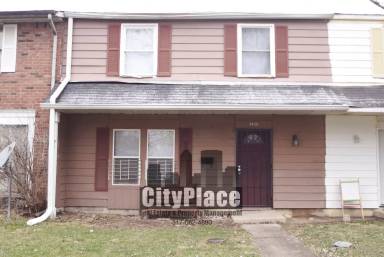 Main picture of 8446 Meadowlark Dr