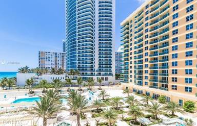 Main picture of The Wave Condominium