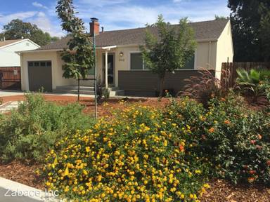 Main picture of 812 Douglas Ave