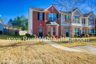 Main picture of 1783 Gold Finch Way