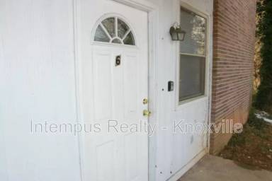 Main picture of 5611 Lon Roberts Dr