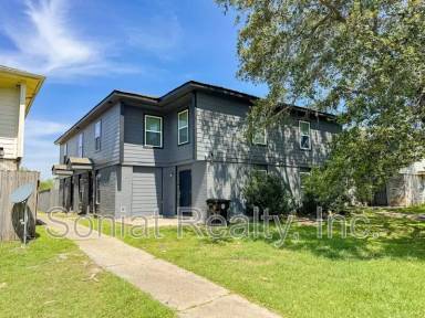 Main picture of 7721 S Coronet Ct