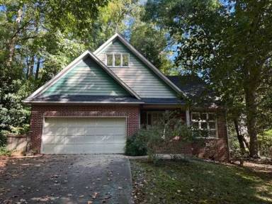 Main picture of 314 King George Loop