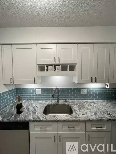 Main picture of 2511 Whispering Woods Blvd