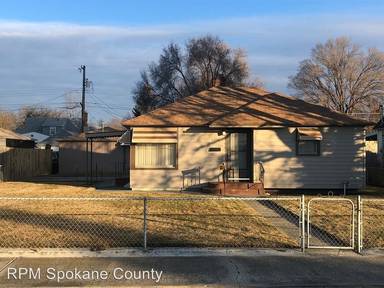 Main picture of 2704 W Olympic Ave