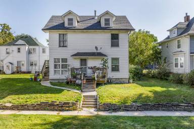 Main picture of 1083 27th St