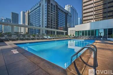 Main picture of 465 N McClurg Ct