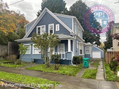 Main picture of 4624 NE Cleveland Ave