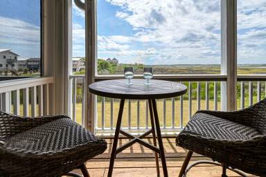 Main picture of 231 Port Dr
