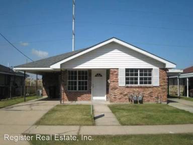 Main picture of 3100 Pakenham Dr