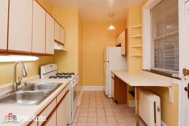 Main picture of 1742 W Sunnyside Ave