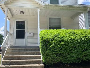 Main picture of 194 Circular St