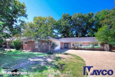 Main picture of 6210 Kathy Ln