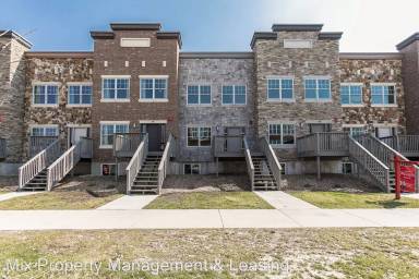 Main picture of 400 2nd St SW