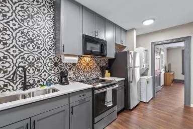 Main picture of 4304 Wallace Street - 14